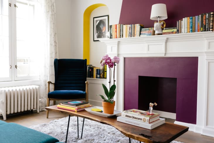 Apartment chair shop
